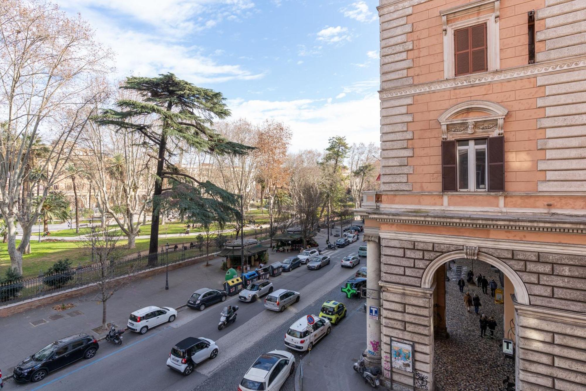 Drago D'oro - Accross From Metro Vittorio Emanuele Bed and breakfast 2*