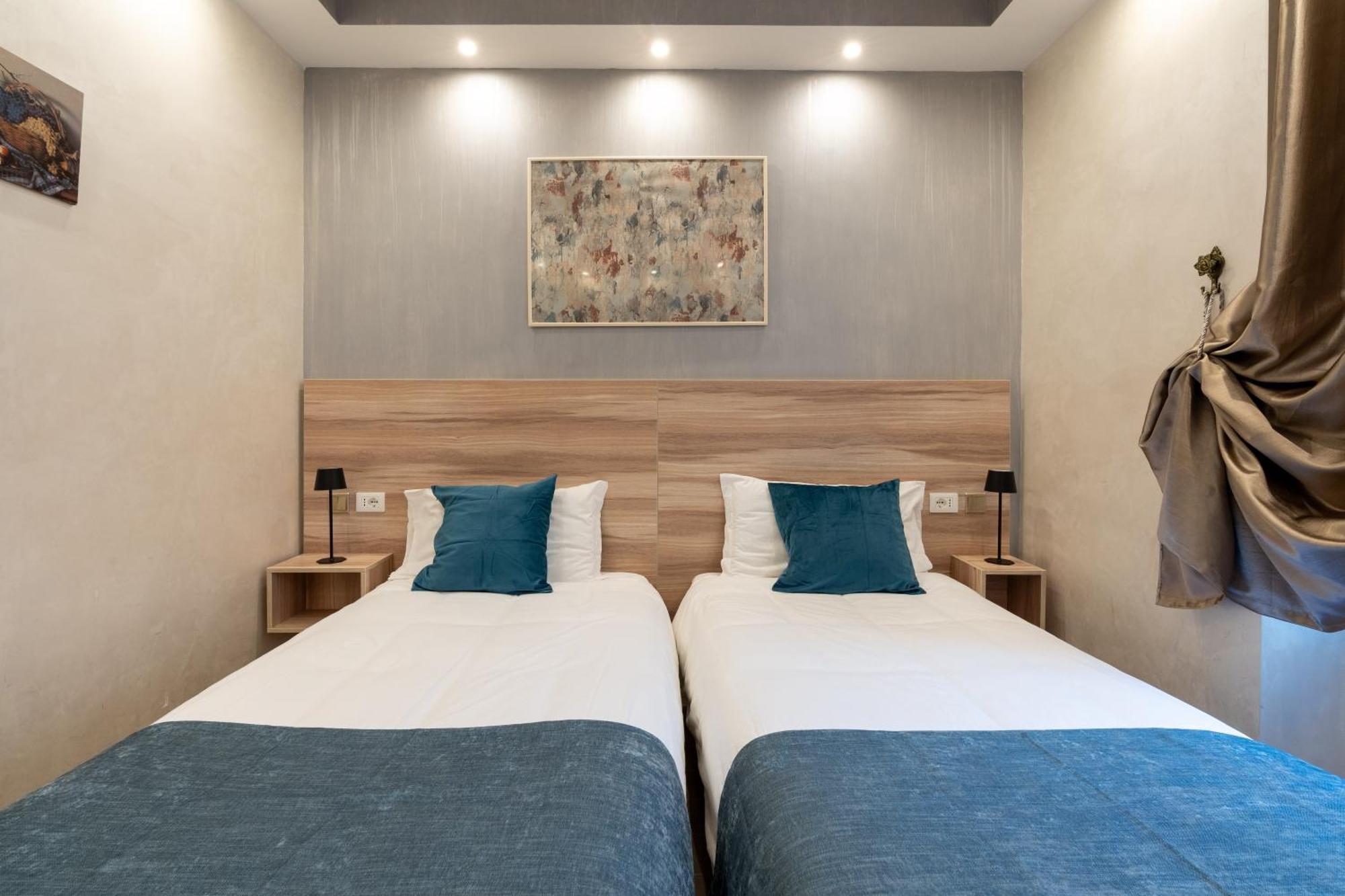 Drago D'oro - Accross From Metro Vittorio Emanuele Bed and breakfast 2*