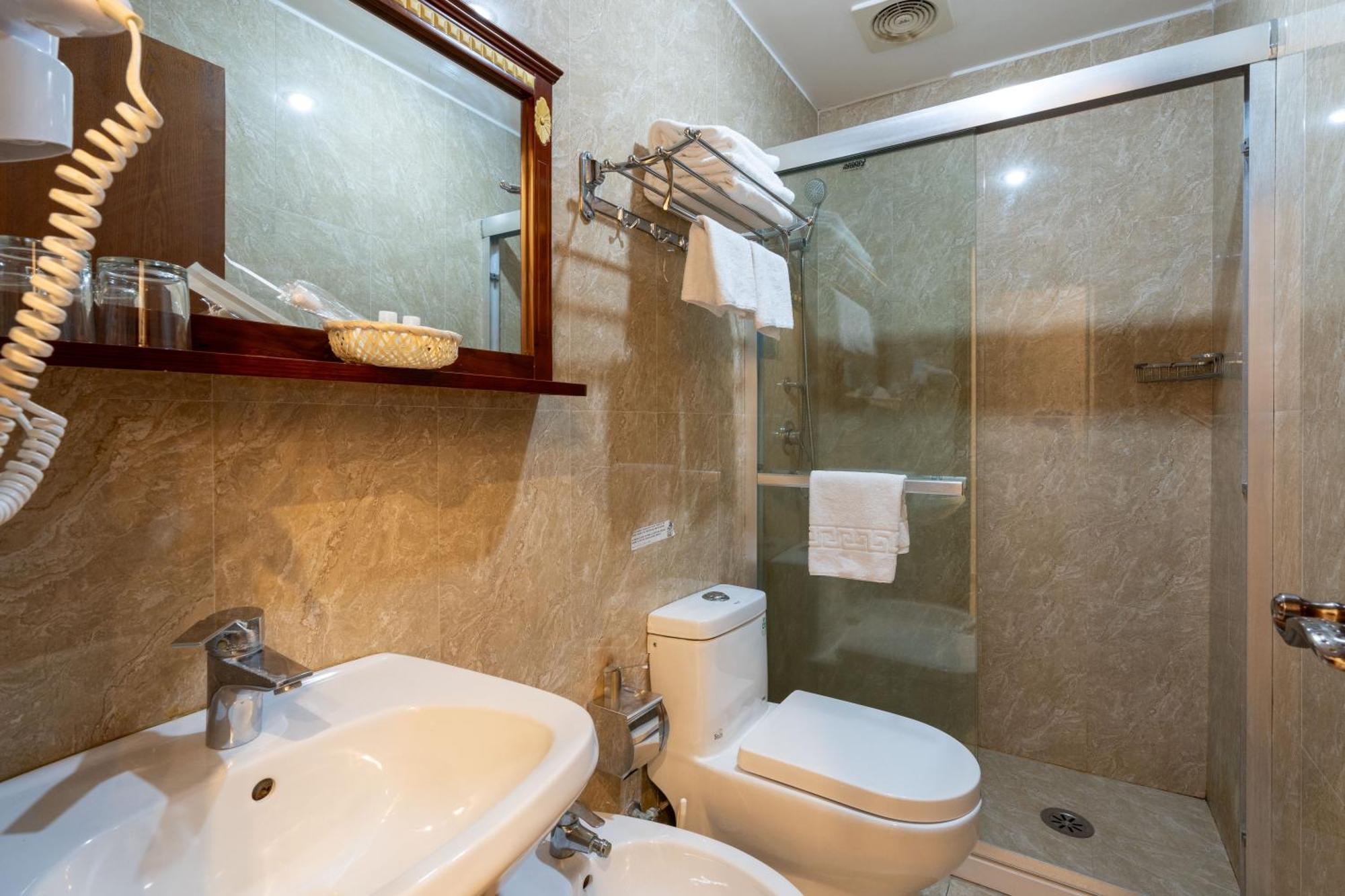 Drago D'oro - Accross From Metro Vittorio Emanuele Bed and breakfast